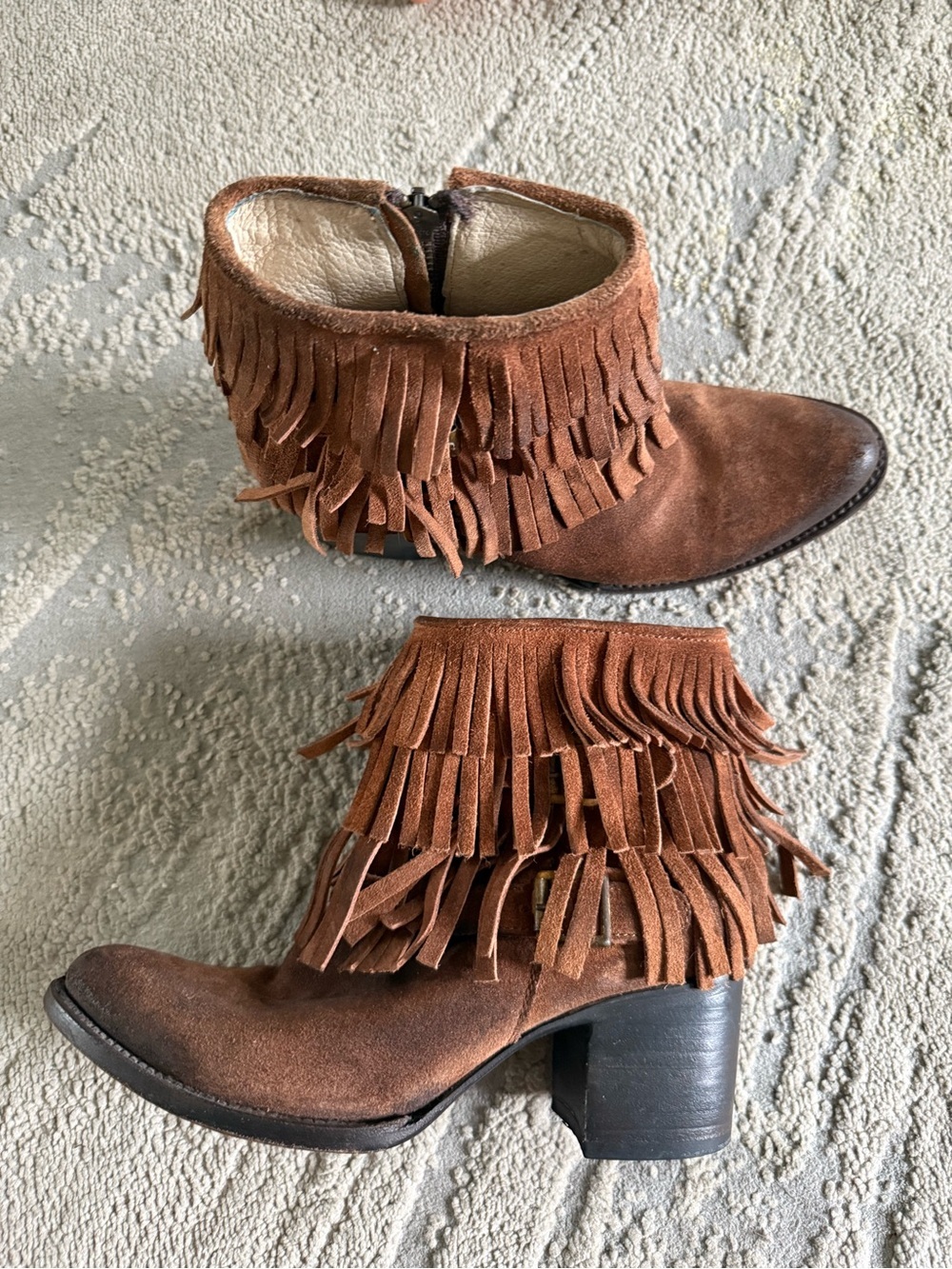 Freebird Suede leather suede brown Fringe Ankle Boots block heel 8